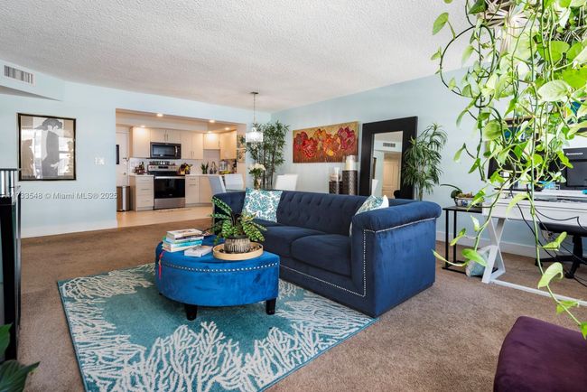 APT-1615 - 4010 Galt Ocean Dr, Condo with 1 bedrooms, 1 bathrooms and null parking in Fort Lauderdale FL | Image 9