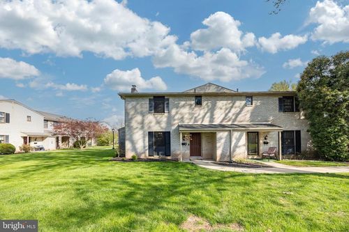 31 Providence Forge Rd, ROYERSFORD, PA, 19468-2928 | Card Image