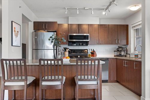 405-45555 Yale Rd, Chilliwack, BC, V2P0A9 | Card Image