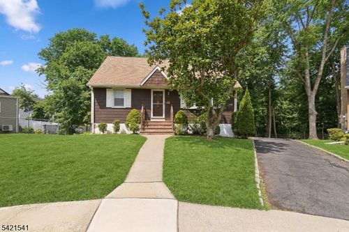 15 Roger Norton Pl, Cranford, NJ, 07016-3346 | Card Image