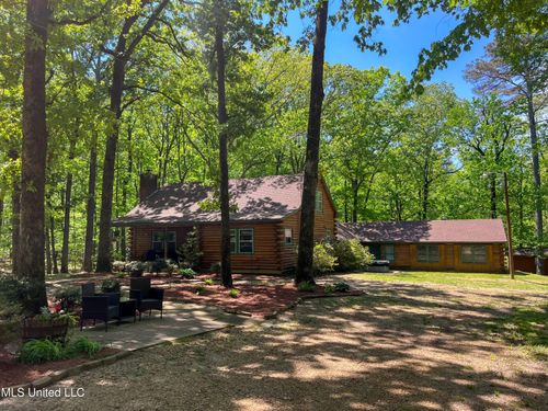 2432 Attala Road, Kosciusko, MS, 39090 | Card Image