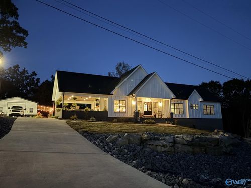 240 Tara Rd, Guntersville, AL, 35976-4700 | Card Image