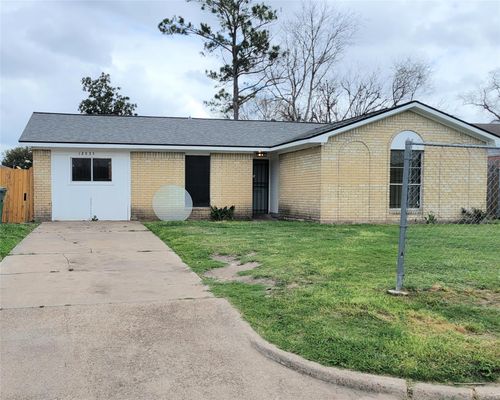 12935 Southspring Dr, Houston, TX, 77047-2757 | Card Image