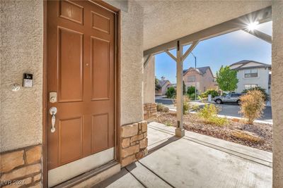 5642 Red Roof Street, House other with 3 bedrooms, 2 bathrooms and null parking in North Las Vegas NV | Image 2