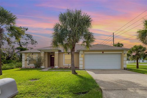 202 Tiffany Ct, KISSIMMEE, FL, 34758-2714 | Card Image