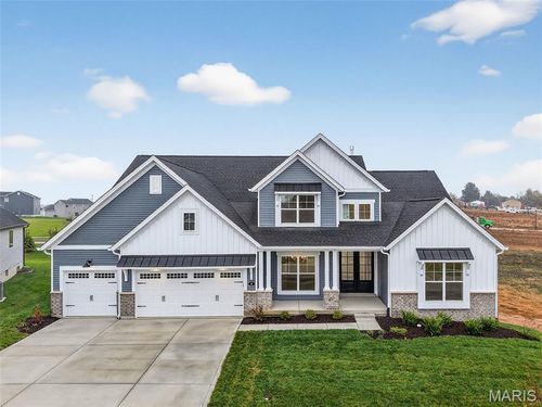 8 Country House Ct, Wentzville, MO, 63385-6074 | Card Image