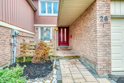 26 Bigham Cres, House attached with 3 bedrooms, 3 bathrooms and 2 parking in Etobicoke ON | Image 3