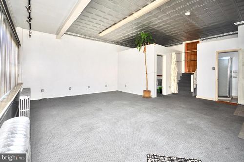 ste-1st-223 Ryers Ave, CHELTENHAM, PA, 19012-2230 | Card Image