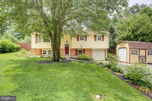 140 Echo Dr, CHAMBERSBURG, PA, 17202-3308 | Card Image