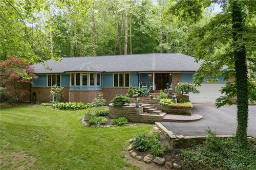 923 Lewis Creek Ct, Xenia, OH, 45385-9462 | Card Image