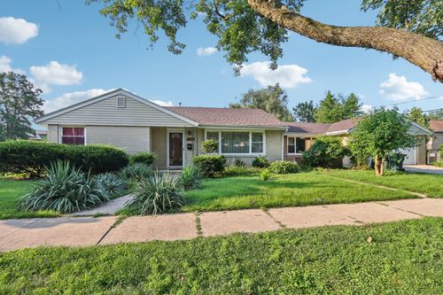 4200 Elm Ave, Brookfield, IL, 60513-1904 | Card Image