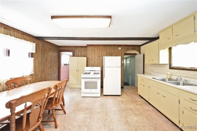 236 Weimar St, House other with 3 bedrooms, 1 bathrooms and null parking in Buffalo NY | Image 12