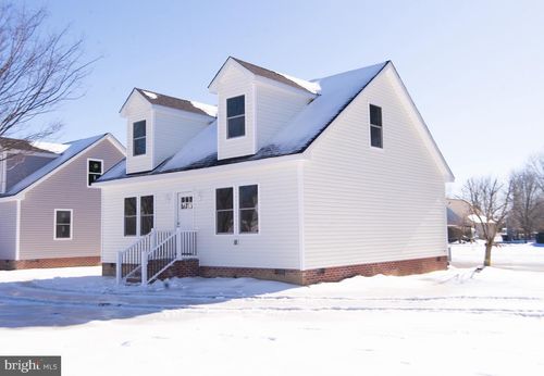 107 Railroad Ave, EAST NEW MARKET, MD, 21631-1900 | Card Image