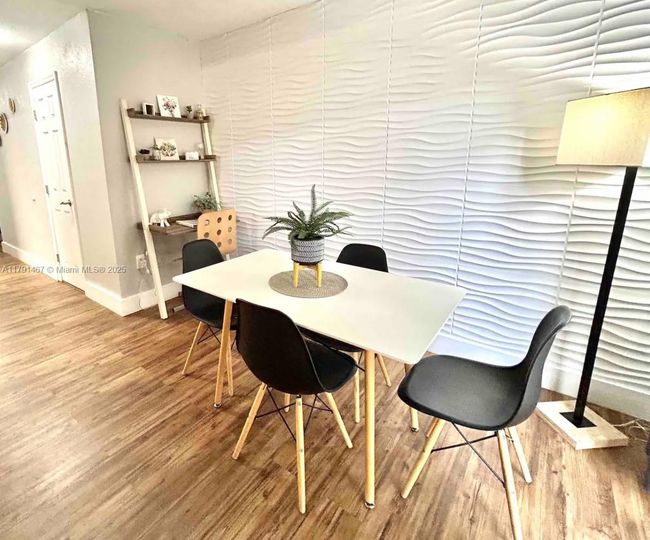 1011 - 1011 Nw 7 Th Ave, Townhouse with 2 bedrooms, 2 bathrooms and null parking in Miami FL | Image 4