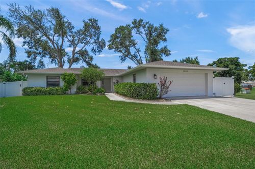 3020 Gypsy St, SARASOTA, FL, 34231-7422 | Card Image