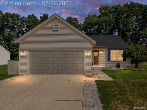 404 Lydia Ln, Linden, MI, 48451-8834 | Card Image