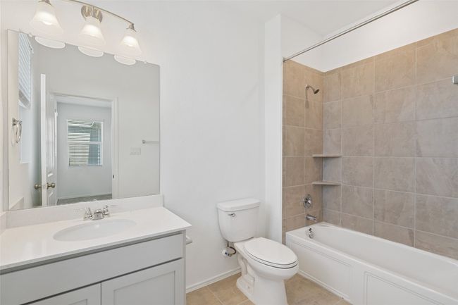 301 Montauk Loop, House other with 4 bedrooms, 4 bathrooms and 4 parking in Georgetown TX | Image 21