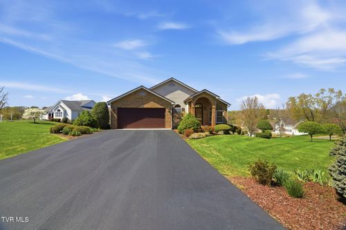 19048 Sterling Dr, Abingdon, VA, 24211-6740 | Card Image