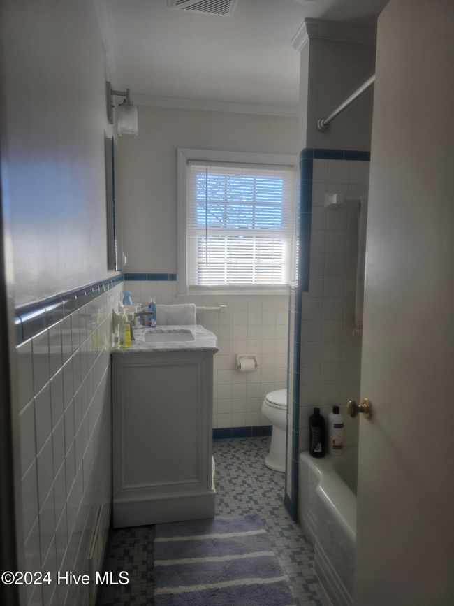1003 S Main St, House other with 3 bedrooms, 3 bathrooms and 4 parking in Bladenboro NC | Image 22