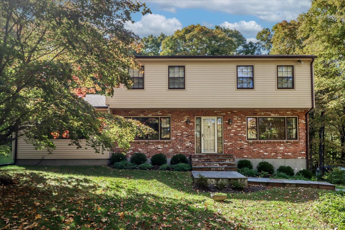 Saw Mill Rd, Newtown, CT 06470