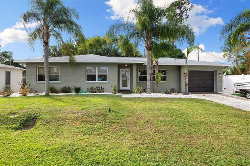 9854 51st Ave N, St Petersburg, FL, 33708-3640 | Card Image