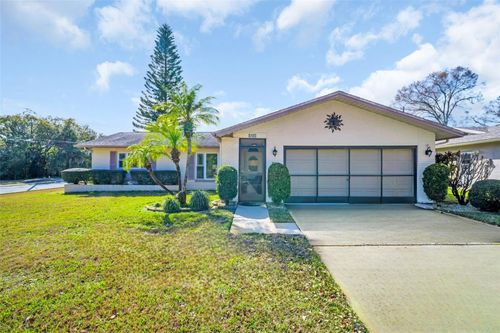 102 Stafford Dr, PALM HARBOR, FL, 34684-2234 | Card Image