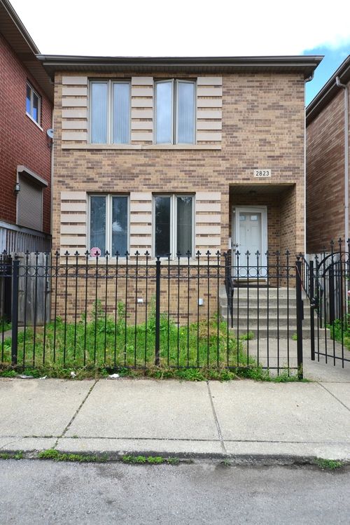 2823 S Farrell Street, Chicago, IL, 60608 | Card Image