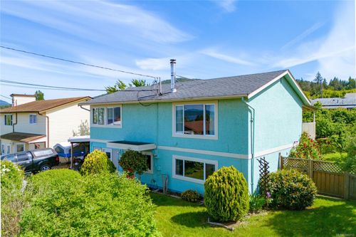 1584 Freda St, Crofton, BC, V0R1R0 | Card Image