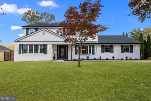 700 Ardsley Ct, YARDLEY, PA, 19067-1834 | Card Image