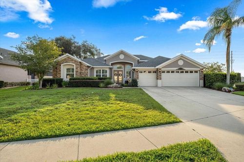 9095 Laurel Ridge Dr, MOUNT DORA, FL, 32757-9108 | Card Image