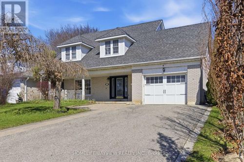 70 Royal Orchard Blvd, Thornhill, ON, L3T3C5 | Card Image