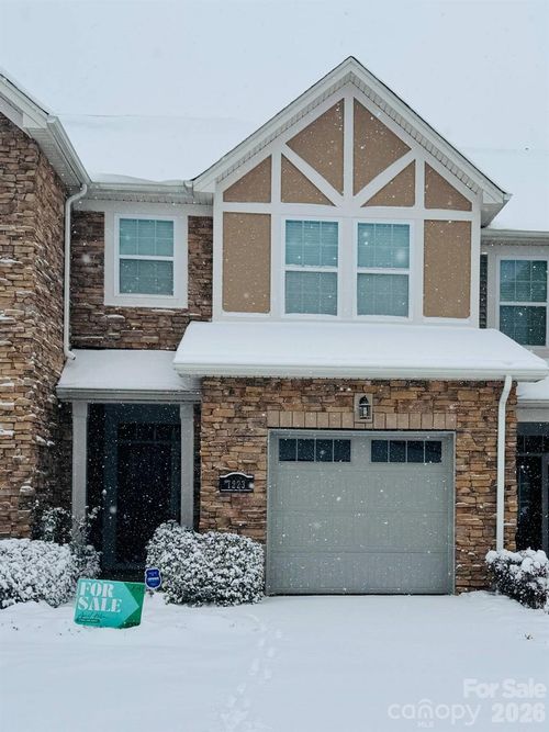 7223 Lochy Ln, Charlotte, NC, 28278-7909 | Card Image