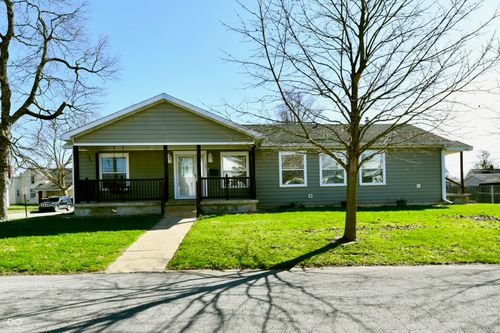 1601 S E St, Elwood, IN, 46036-2438 | Card Image