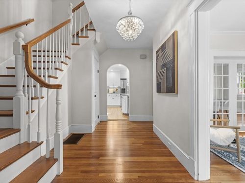 51-51 Bourne St, Auburndale, MA, 02466-1707 | Card Image