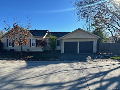 3185 Buckingham Ave, Berkley, MI, 48072-1366 | Card Image