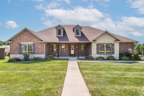 6002 Sterling Ridge Rd, JEFFERSON CITY, MO, 65101-6201 | Card Image