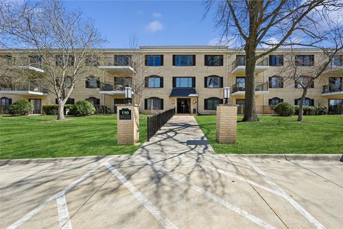 116-190 Cottage Grove Ave Se, Cedar Rapids, IA, 52403-1743 | Card Image