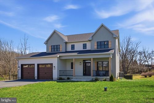 1434 Cloverdale Rd, CHARLES TOWN, WV, 25414-4028 | Card Image