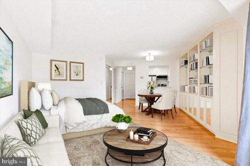 apt-431-2100 Langston Blvd, ARLINGTON, VA, 22201-3560 | Card Image