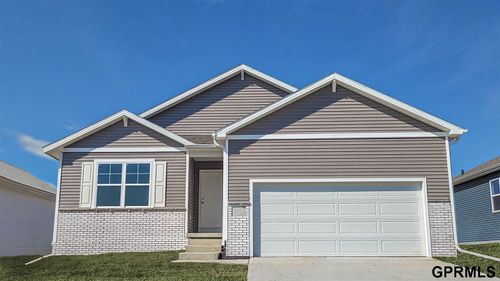 12660 S 205th Ave, Gretna, NE, 68028-8115 | Card Image