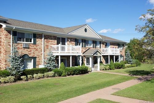 apt-i-4-222 Lakeland Ave, Sayville, NY, 11782-1919 | Card Image