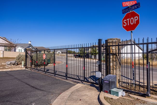 1030 - 1030 Edinburgh Dr, Condo with 2 bedrooms, 2 bathrooms and null parking in Kerrville TX | Image 25