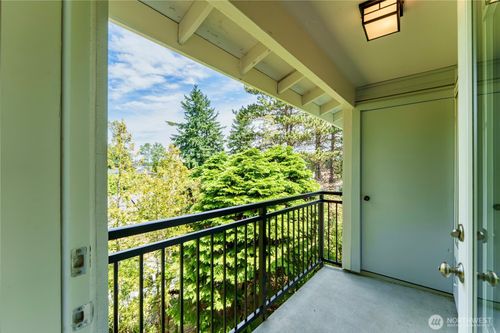 apt-a32-907 N 163rd St, Shoreline, WA, 98133-5675 | Card Image