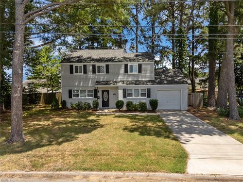 5564 Hatteras Rd, Virginia Beach, VA, 23462-3317 | Card Image