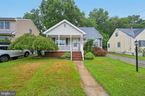154 Marlboro Rd, Trenton, NJ, 08648-3651 | Card Image