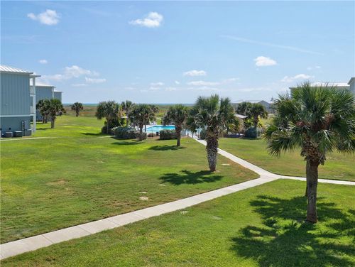 32-1107 S 11th St, Port Aransas, TX, 78373-5706 | Card Image