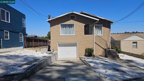 655 Garretson Ave, Rodeo, CA, 94572-1447 | Card Image