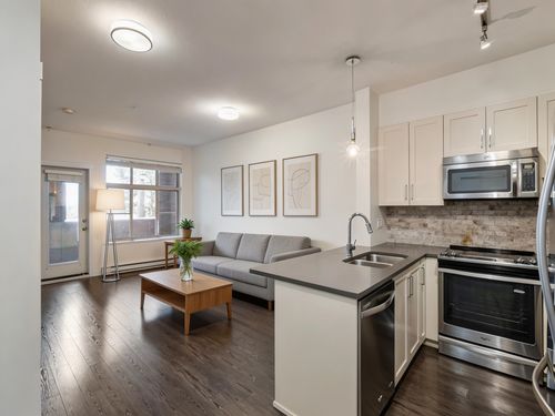 317-2855 156 St, Surrey, BC, V3Z3Y3 | Card Image