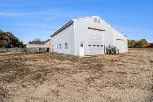 3770 Oceana Dr, Pentwater, MI, 49449 | Card Image