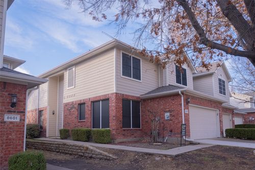 8605 Hunters Trace Ln, Plano, TX, 75024-7708 | Card Image